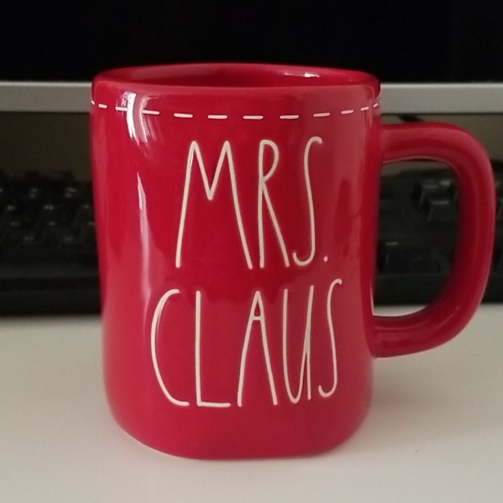 Brand new Rae Dunn red  "MRS. CLAUS" coffee mug